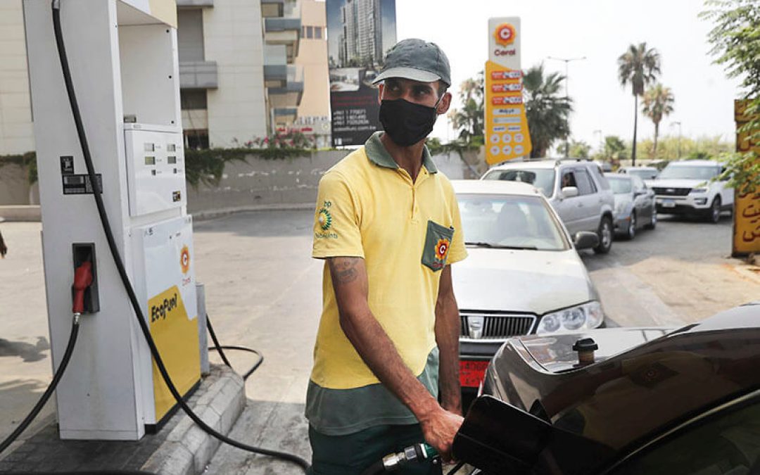 El Líbano aumenta el precio del combustible en medio de la escasez