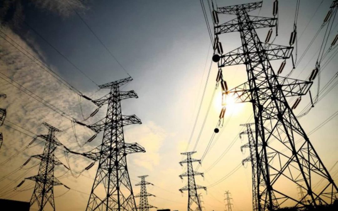 Ministro de Energía: Evaluamos incorporar más megavatios para recuperar sistema eléctrico