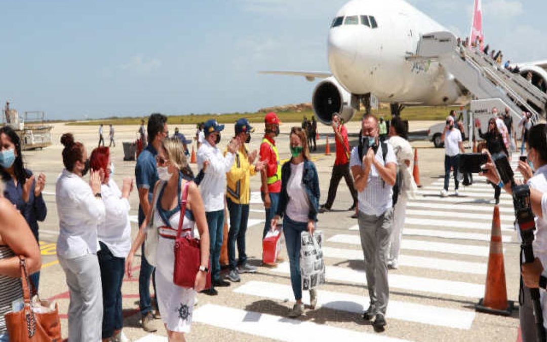Reuters: Turistas rusos en Venezuela han comenzado a regresar a su país en vuelos chárter