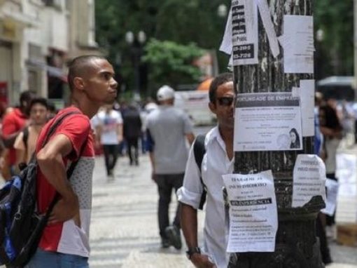 Baja la tasa de desempleo en Brasil y llega el menor nivel de los últimos seis años