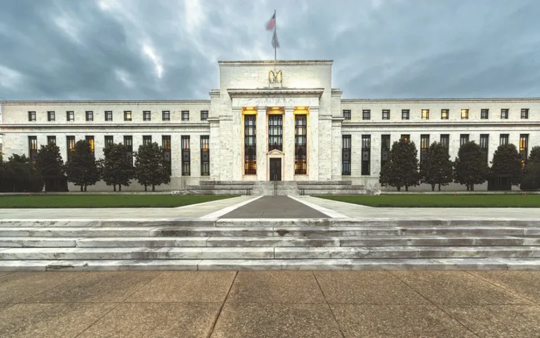 La Fed podría bajar las tasas de interés en 2024: Williams de la Fed