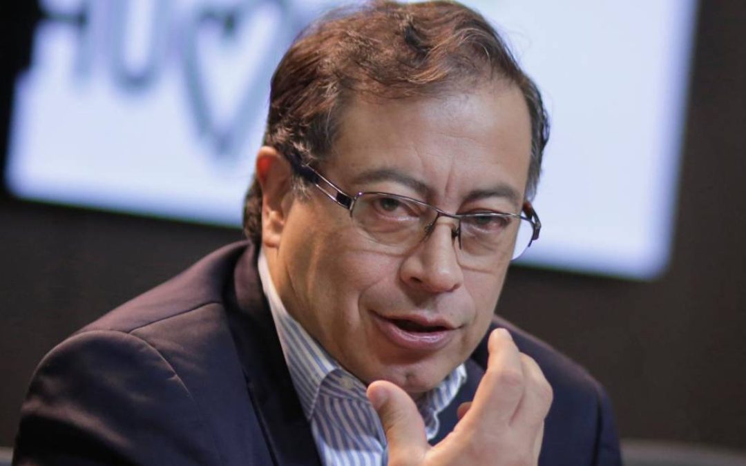 Petro anuncia medidas para reactivar economía colombiana