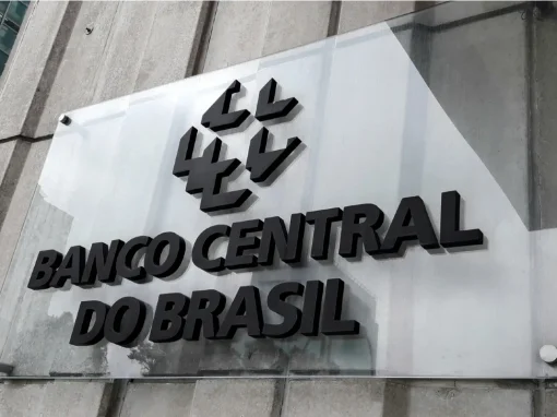 Banco Central de Brasil afirma ampliamente una última subida de tasas
