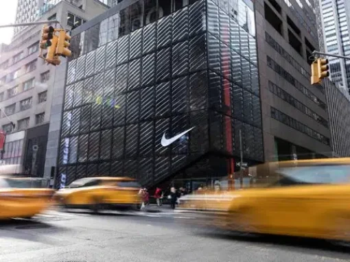 Ganancia trimestral de Nike cae por el aumento de los costos
