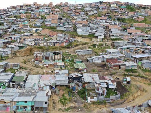 Colombia: pobreza creció 39,8% y supera media de América Latina