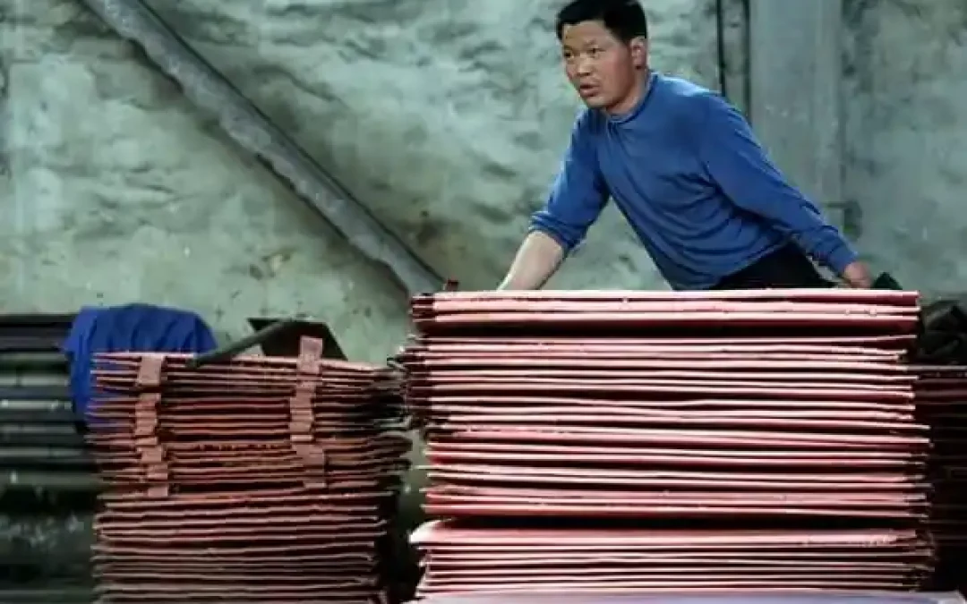 Producción china de cobre refinado en 2024 crecerá más de un 3%