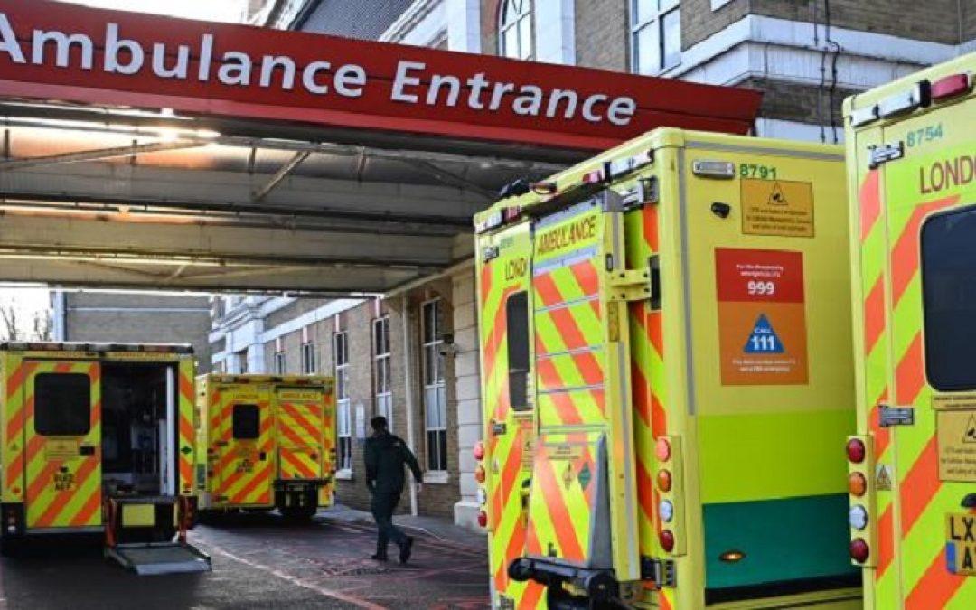 Trabajadores de ambulancias del Reino Unido anuncian nuevas huelgas