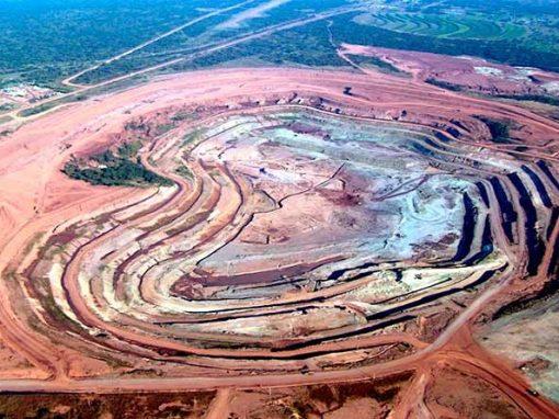 <strong>Inauguran mina de diamantes para impulsar economía de Angola</strong>